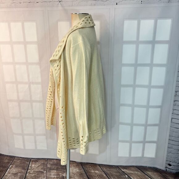Chico's Cream 100% Wool Perforated Cutout Open Cardigan Sweater Size XL - Picture 6 of 10
